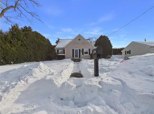 106 Fales Rd, Bristol, RI 02809