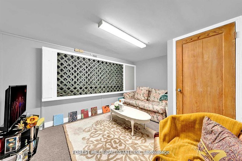 Toronto House for rent - 2 Bedrooms — photo 32