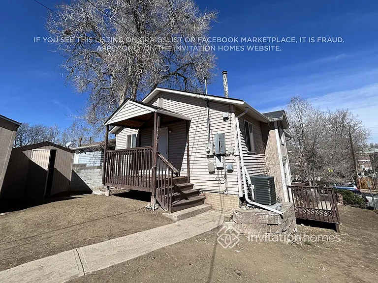 1850 W Mosier Pl — Photo 15