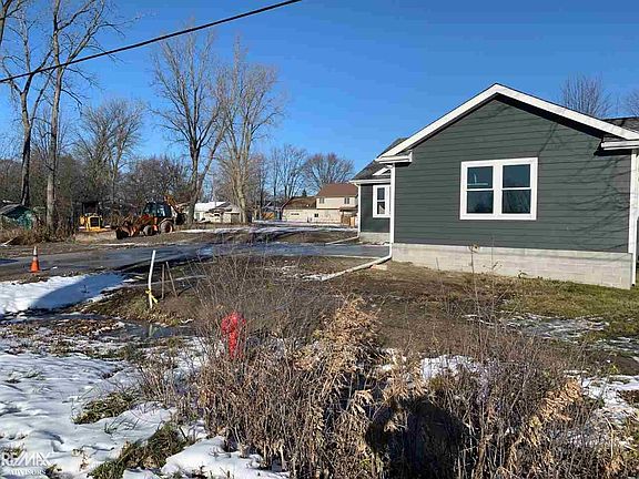 4th image of 1246 Gore Dr