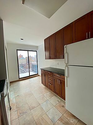 2nd image of 370 W 30th St #12BB