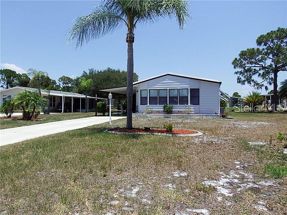 2nd image of 3309 Goldfinch Ln