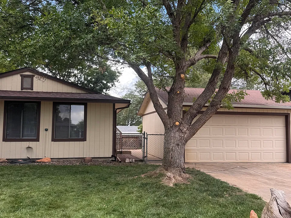 1224 Snowbank Ct