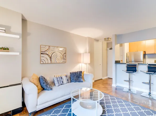 1260 21st St NW, Washington, DC