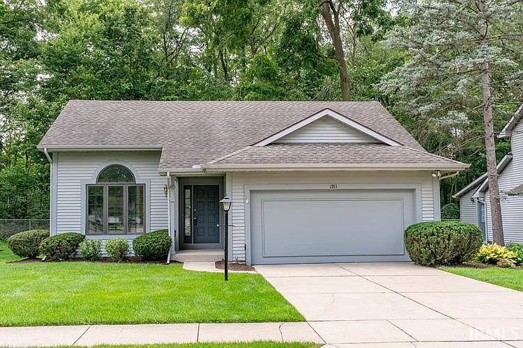 1st image of 1911 Creekwood Dr