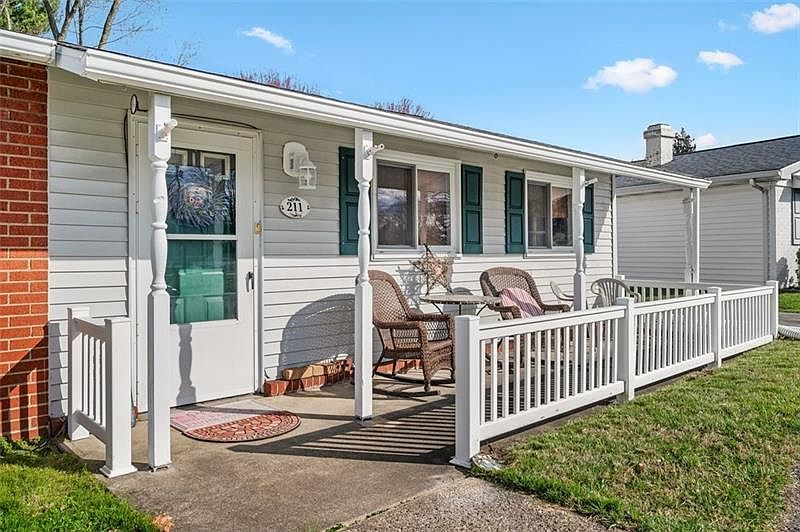 211 Westland Dr, Greensburg, PA 15601 Zillow