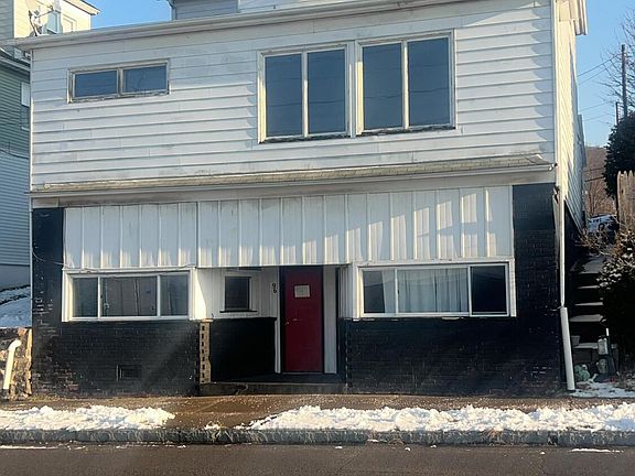 3rd image of 96 S Main St