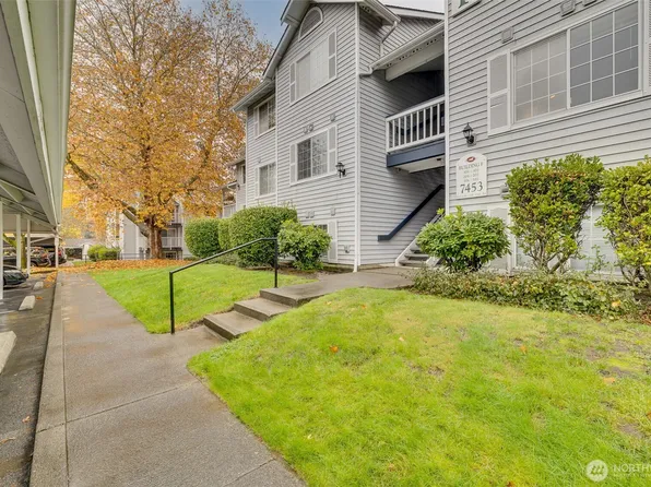 7453 Newcastle Golf Club Road #F203, Newcastle, WA 98059