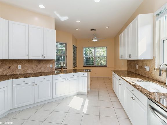 4th image of 8795 Via Tuscany Dr