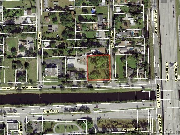 5th image of 5313 Orange Dr