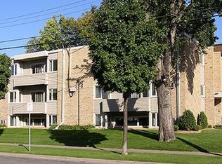 Campus Apartments 700-727 University SE, Minneapolis, MN 55414