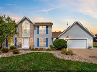 W6832 Basswood Ln, Appleton, WI 54915