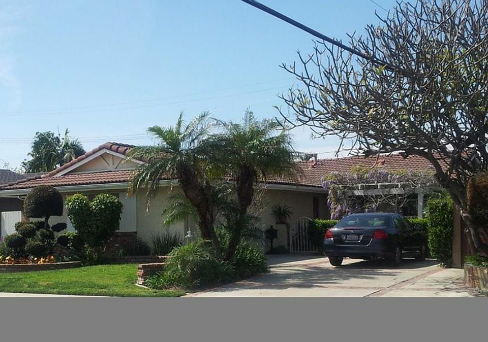 1st image of 5347 Knoxville Ave