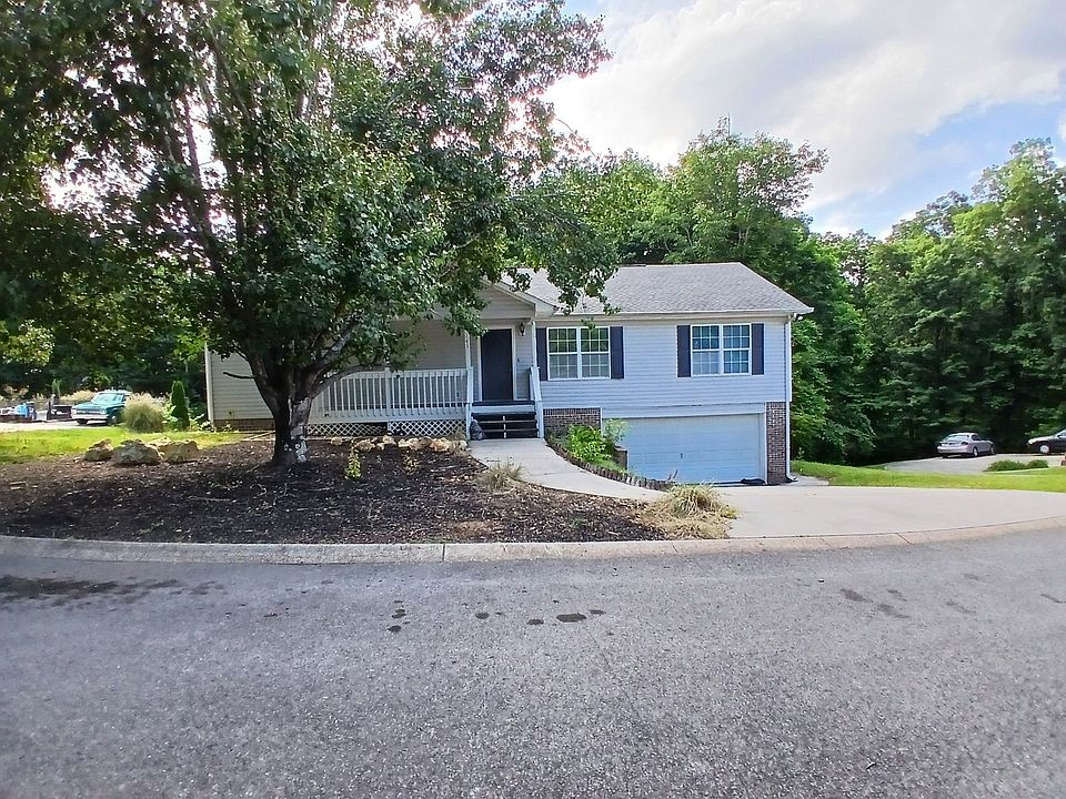 1st image of 141 Alexian Way NW