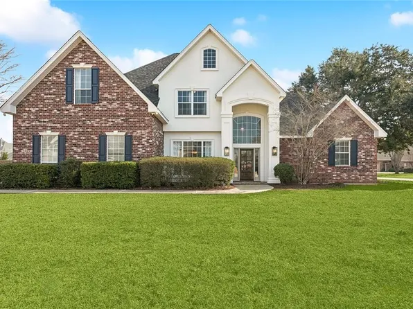 553 Evergreen Dr, Mandeville, LA 70448