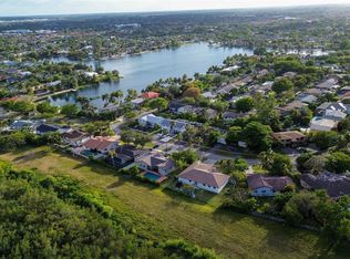 19850 SW 78th Ct, Cutler Bay, FL 33189