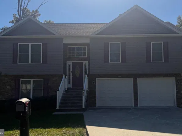 46 Catch Release Ct, Inwood, WV 25428