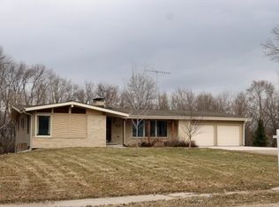 955 N Milwaukee St, Lomira, WI 53048