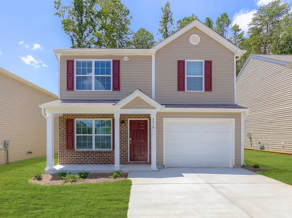 2075 10th St SE, Hickory, NC 28602