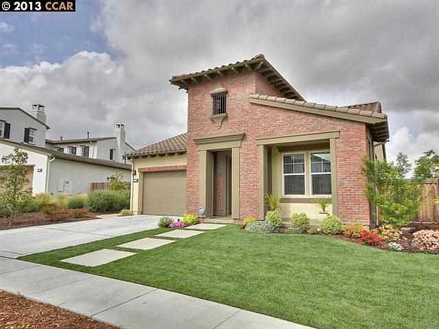 1st image of 3205 Griffon St W