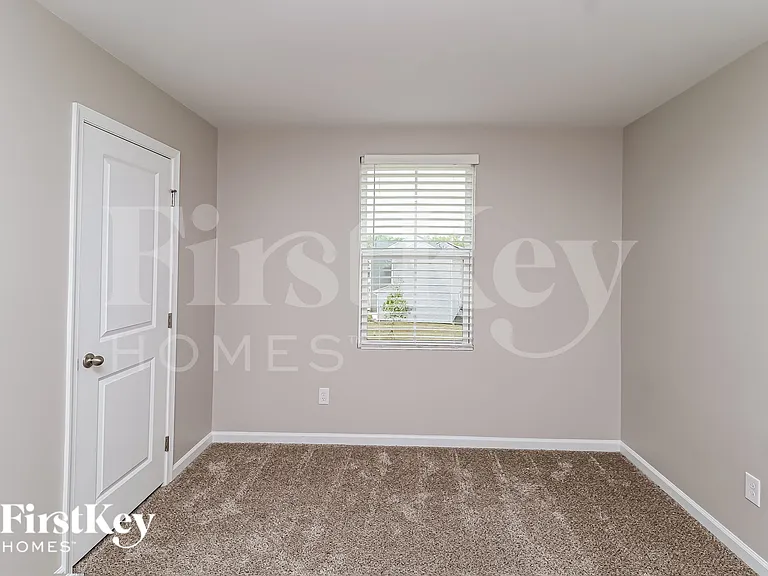 5816 Camp Ct SW — Photo 12