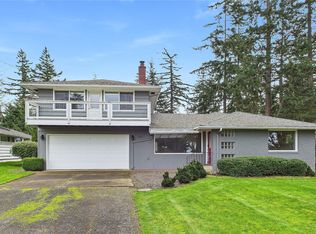 303 Highland Dr, Bellingham, WA