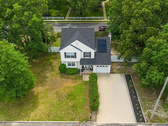 5th image of 55 Cedar Dr