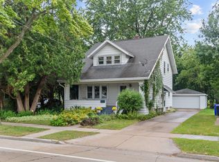 215 N Mason St, Appleton, WI 54914