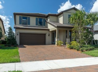 486 SE Vallarta Dr, Port Saint Lucie, FL 34984