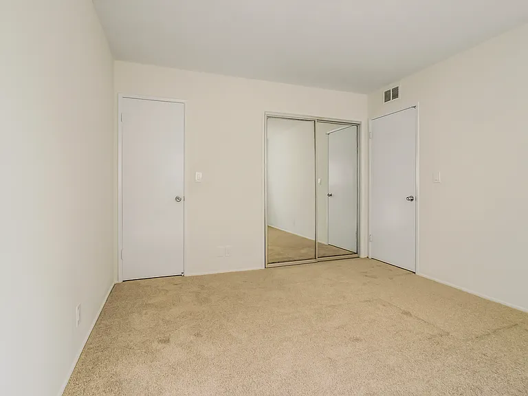 1533 Buena Vis #A — Photo 27