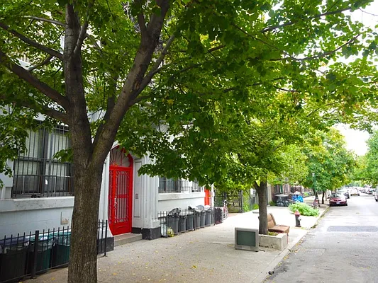 Rented by New York Residence | media 34