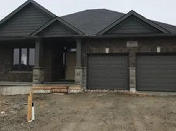 158 Watts Dr, Lucan Biddulph, ON N0M 2J0