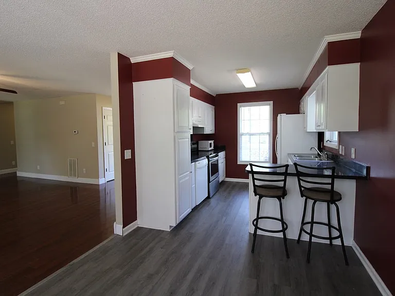 2545 Autumn Ter — Photo 16