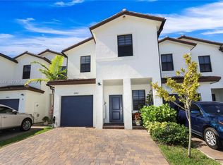 12862 SW 231st St, Miami, FL 33170