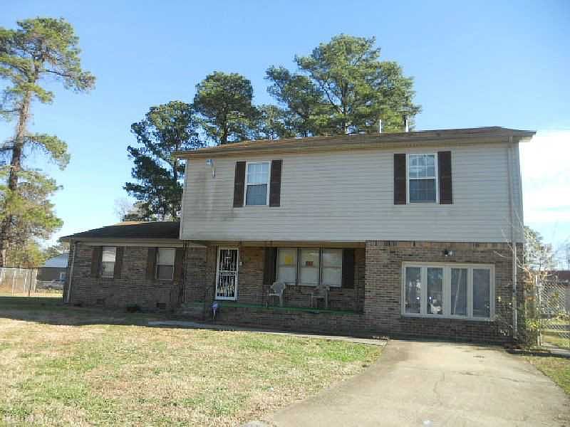 1st image of 7 Treemont Ct
