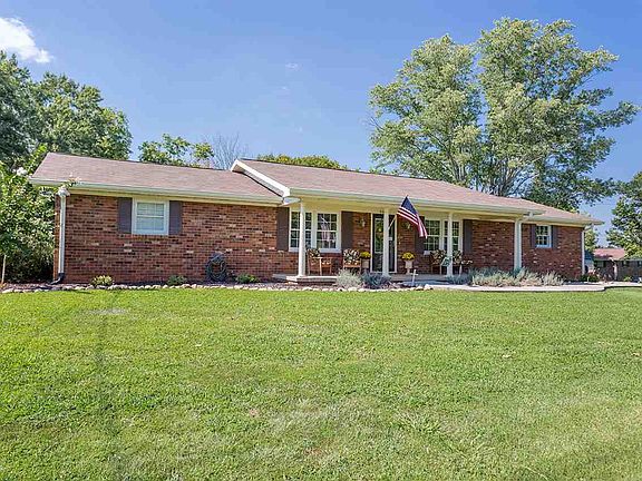 2nd image of 4015 Redbud Dr NW