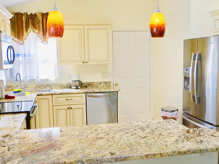 907 Sandy Oaks Dr — Photo 9