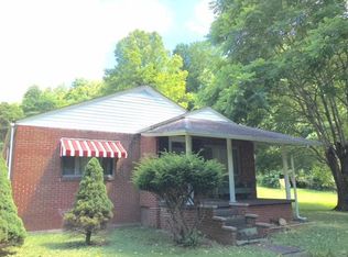 6601 Merritts Creek Rd, Huntington, WV 25702