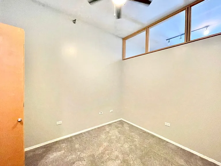 1201 W Adams St #612 — Photo 21