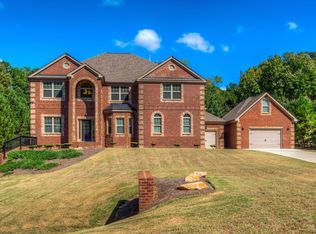 125 Ales Way, Fayetteville, GA 30214