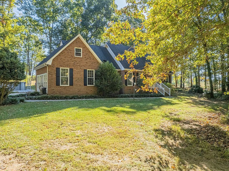 1st image of 336 Corey Dr
