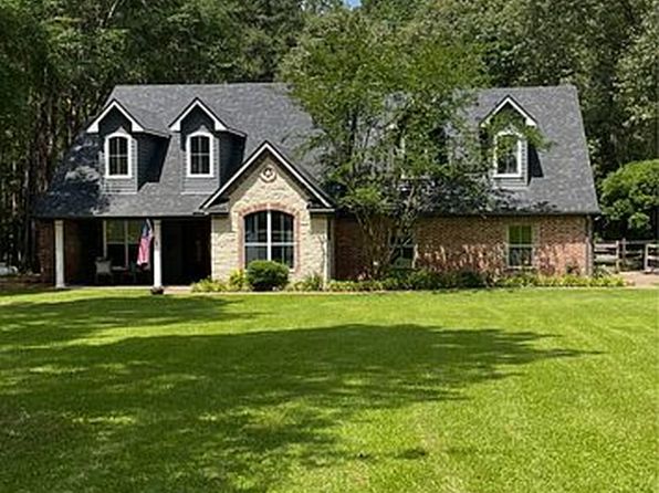 1133 Tall Timbers