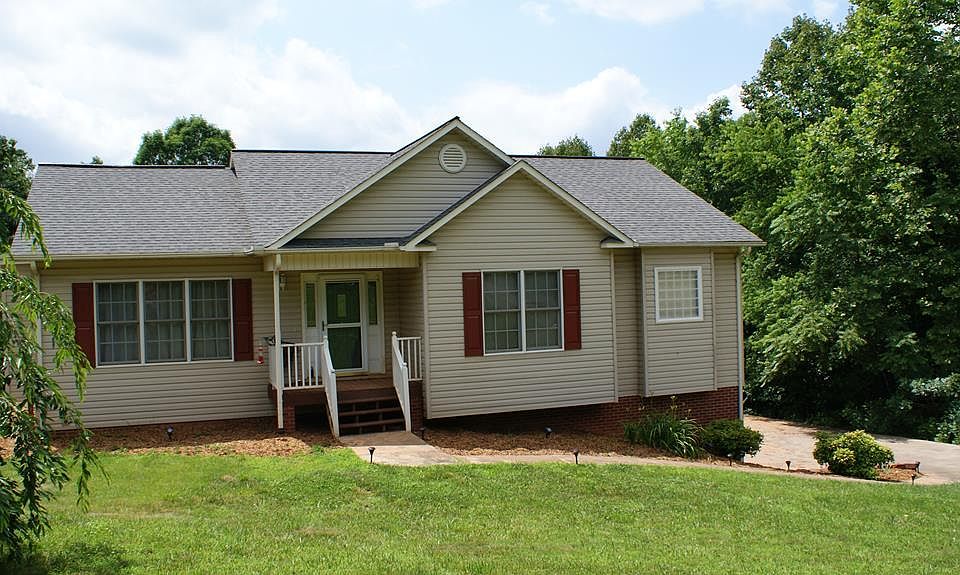 1st image of 152 Perry Dr