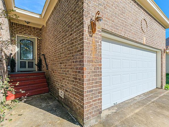 2nd image of 5519 Cedarburg Drive
