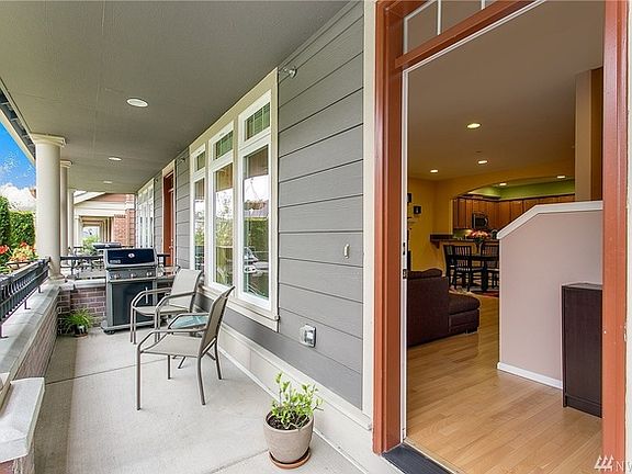 3rd image of 1774 10th Ave NE #1212