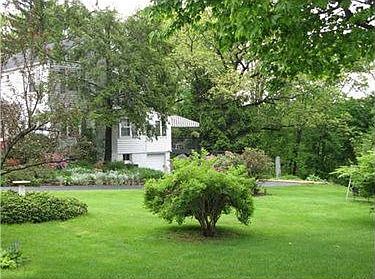2nd image of 118 Beechwood Blvd