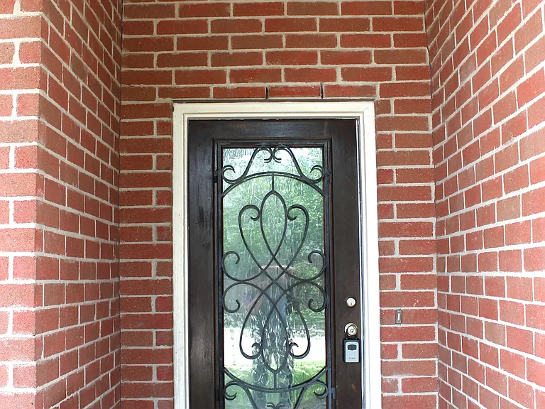 16014 Clayton Green Dr — Photo 22
