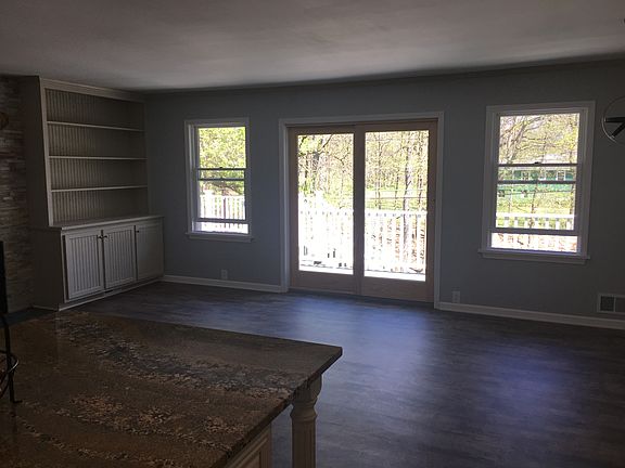 4th image of 1 Fencewood Ln