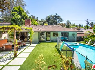 2211 Canyon Dr, Los Angeles, CA 90068