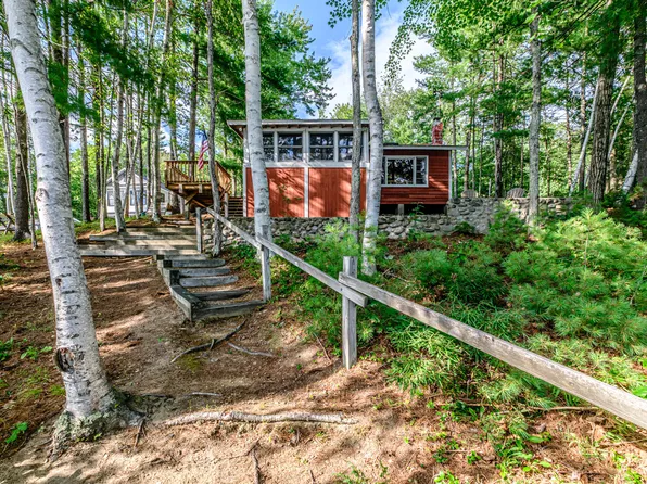 88 Logan Circle, Waterboro, ME 04030